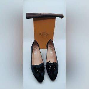 Tod's Women's Black Leather Low Heel Pump Heels | EU 40.5 | New In Box